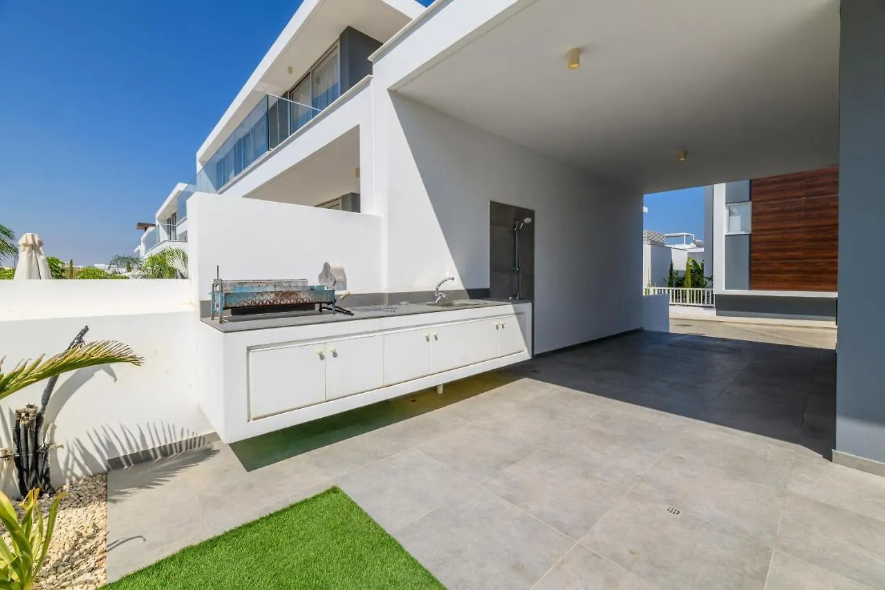 Olivine Sea Pearl Villas Protaras