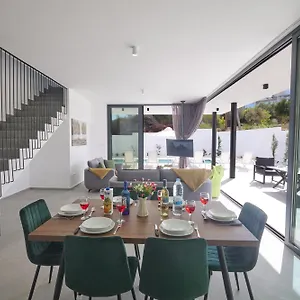 Villa Elite Pearl, Protaras
