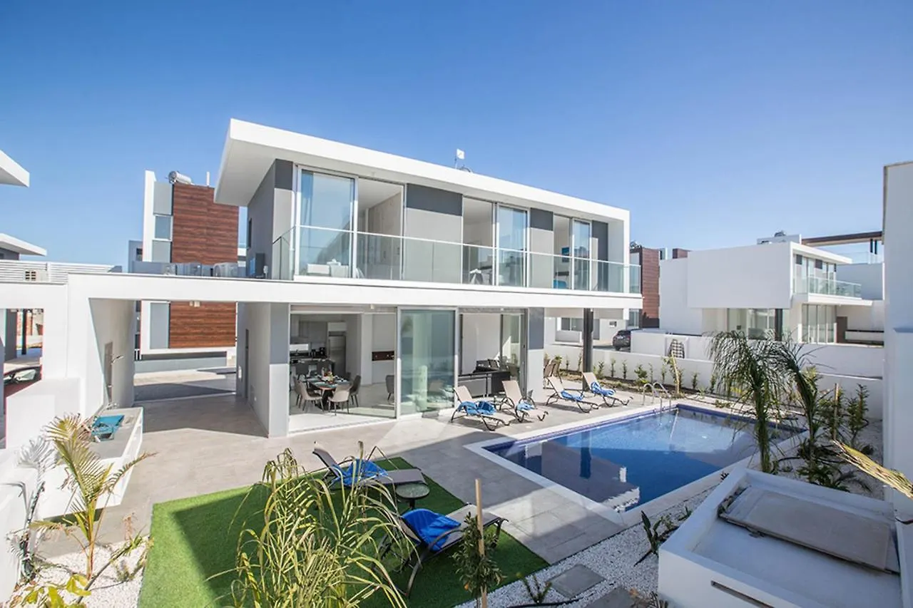 Olivine Waves Villa Protaras 0*,